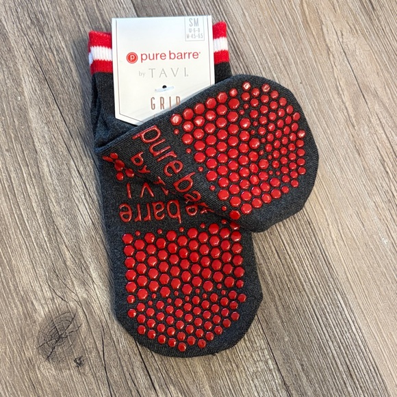 Pure Barre Valentine Grip Socks Set of 3 | Small | NWT - Picture 9 of 13
